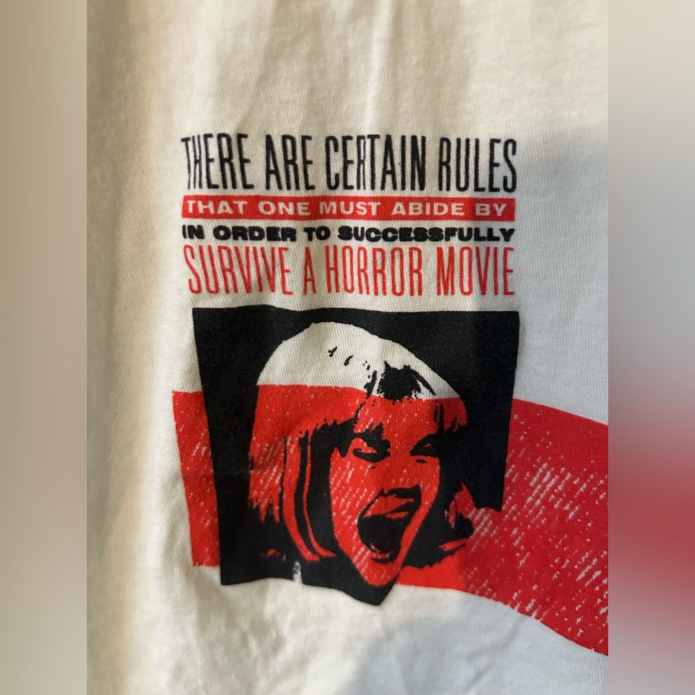 Drew Barrymore Scream Shirt - Picture 2 of 5